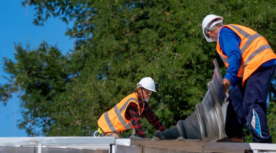 Professional metal roof installation in Annawan, IL
